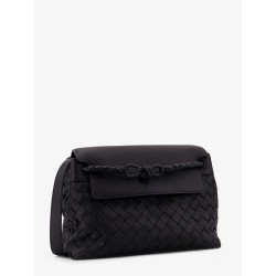 Andiamo leather shoulder bag with Intrecciato pattern