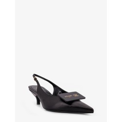 Signature leather pumps