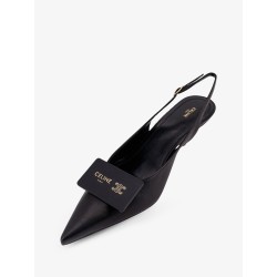 Signature leather pumps