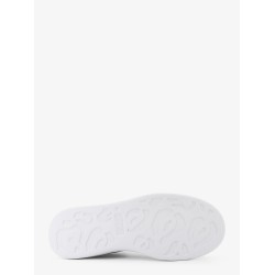 Low-top leather sneakers