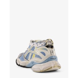 Low-top Runner mesh sneakers