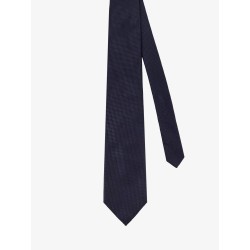 Silk tie