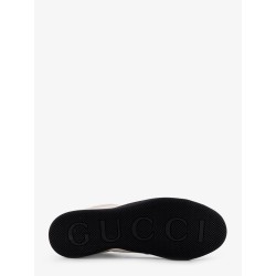 Gucci Shift leather sneakers