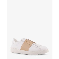 Open leather sneakers