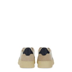 SNEAKER "MEDALIST" LOW