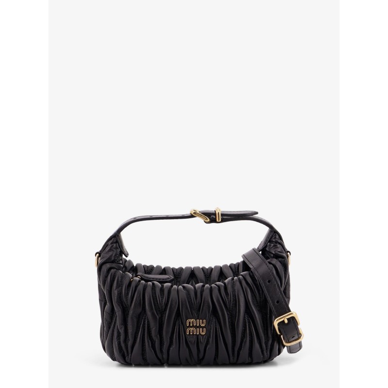 Matelassé leather handbag