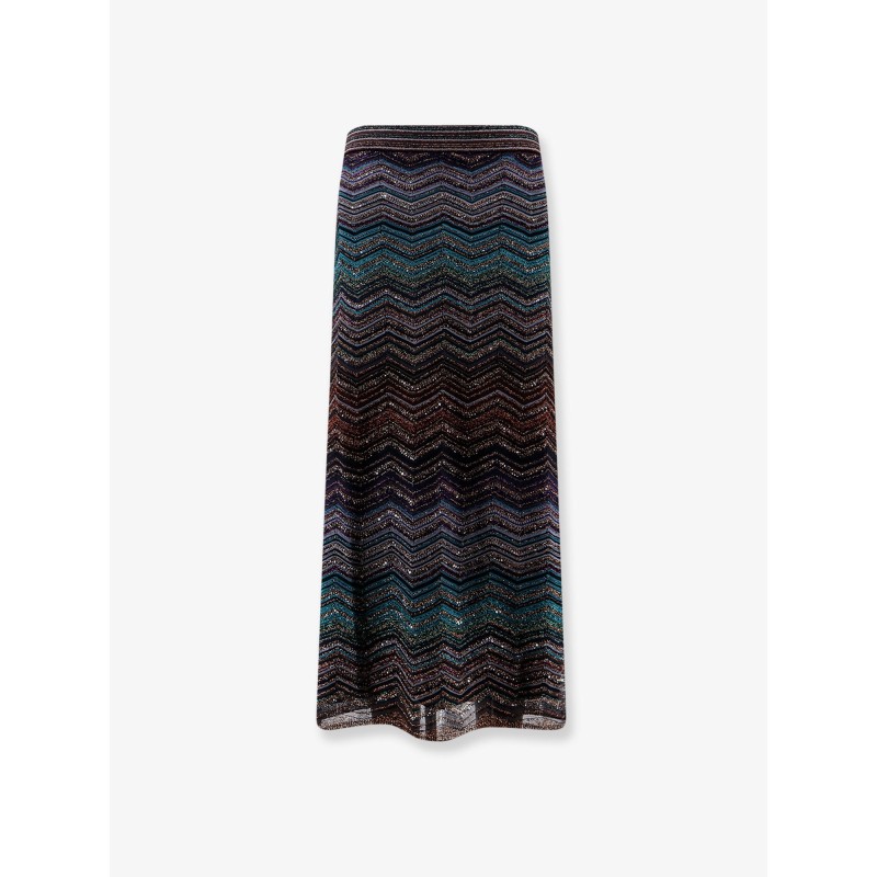 Viscose skirt with laminated chevron pattern