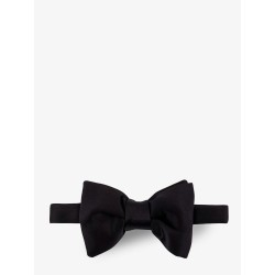 Silk bow tie