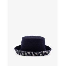 Virgin wool and silk cloche