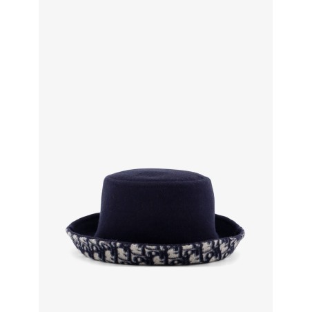 Virgin wool and silk cloche