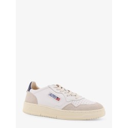 Medalist leather sneakers
