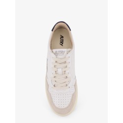 Medalist leather sneakers