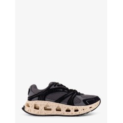 Mesh sneakers with suede inserts