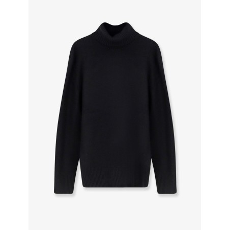 Cashmere turtleneck