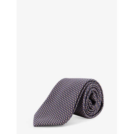 Silk tie