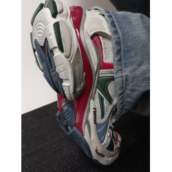 Runner low-top mesh sneakers