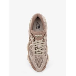 9060 mesh and suede low-top sneakers