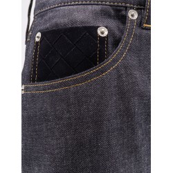 Turned up jeans with straight leg