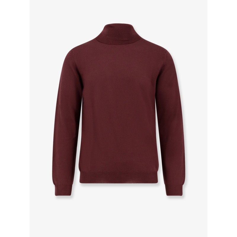 Virgin wool turtleneck