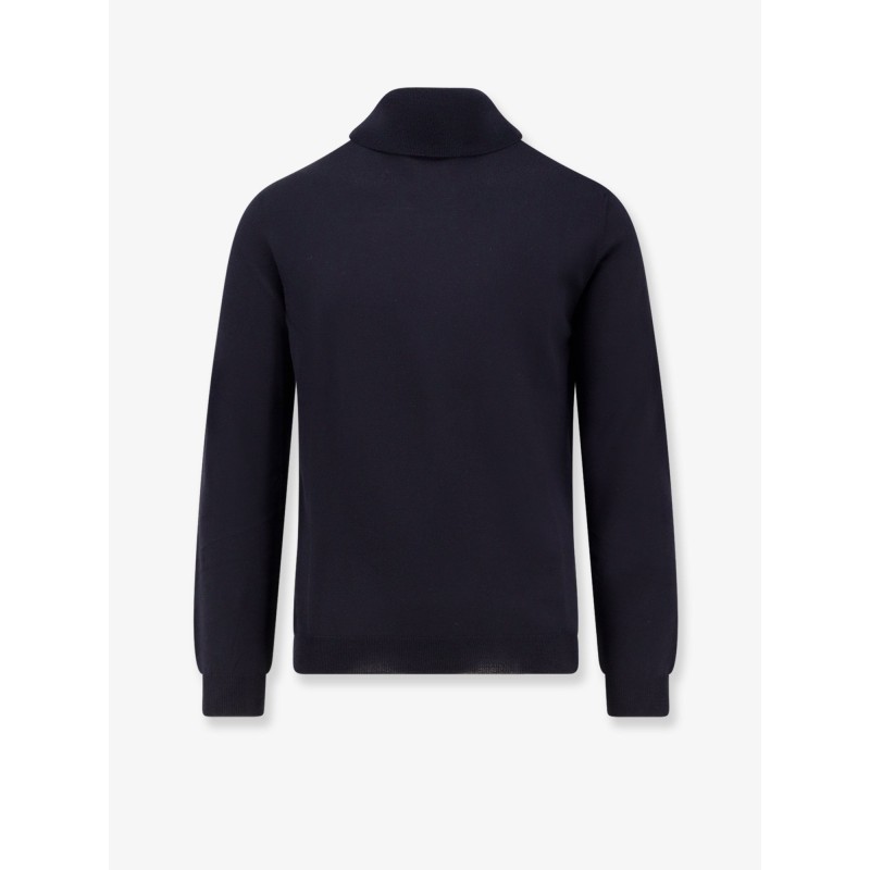 Virgin wool turtleneck