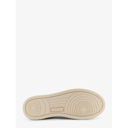 Medalist leather sneakers