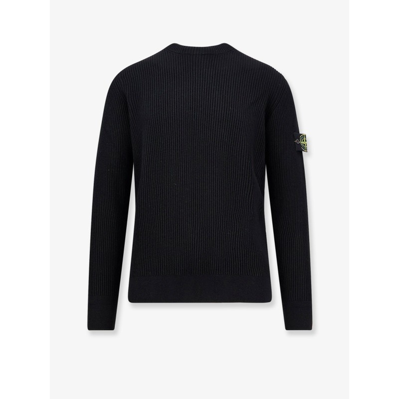 Certified virgin wool sweater
