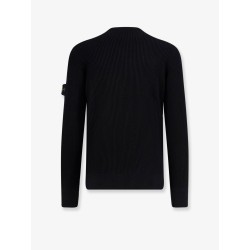 Certified virgin wool sweater