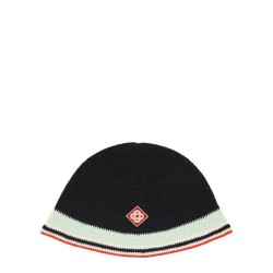 CROCHET HAT WITH LOGO