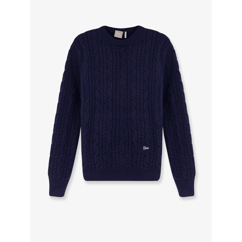 Cable-knit cashmere sweater