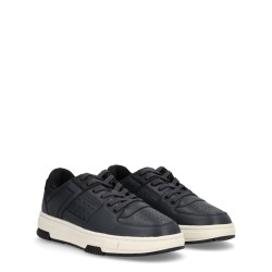 SNEAKER WITH MESH DETAILS