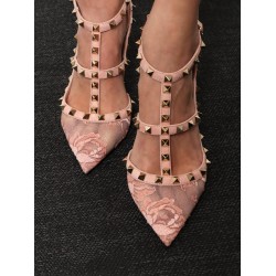 Rockstud suede and lace pumps