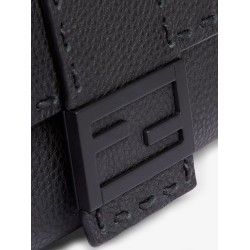 Baguette leather shoulder bag with Selleria stitchings