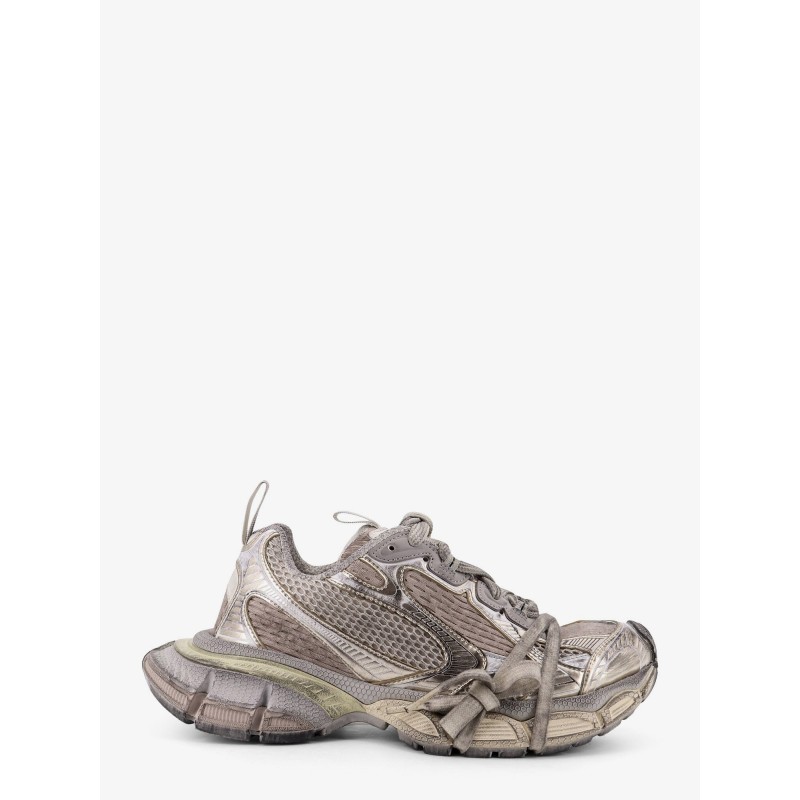 3XL low-top mesh sneakers