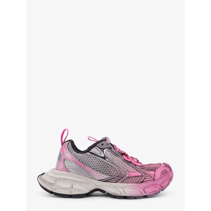 3XL low-top mesh sneakers