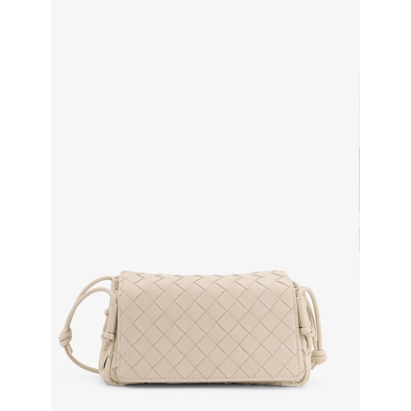 Notturno Pouch with shoulder strap