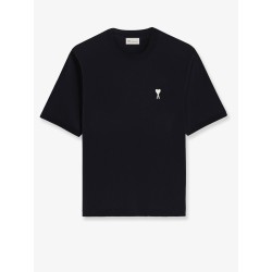 Cotton t-shirt with contrasting embroidery