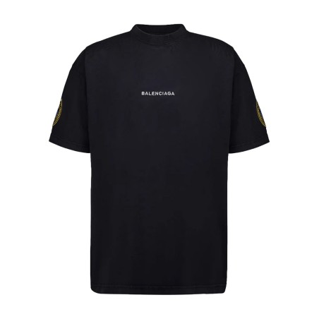OVERSIZE FIT T-SHIRT