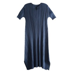 "MELLOW PLEATS" MIDI DRESS
