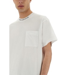 T-SHIRT WITH LOGO ON THE COLLAR