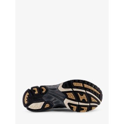 Gel Nimbus 10.1 mesh sneakers with logo on the side