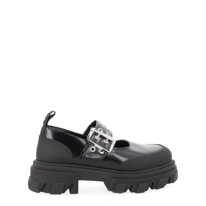 BALLERINA WITH LOGO BUCKLE