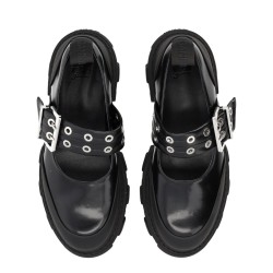 BALLERINA WITH LOGO BUCKLE