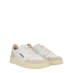 "MEDALIST LOW" SNEAKER