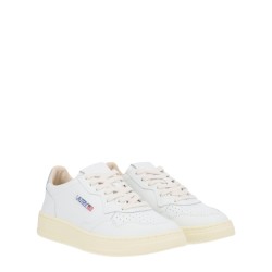 "MEDALIST LOW" SNEAKER