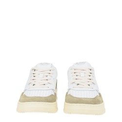 "MEDALIST LOW" SNEAKER