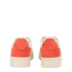 "MEDALIST LOW" SNEAKER