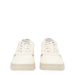 "MEDALIST LOW" SNEAKER