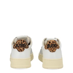 "MEDALIST LOW" SNEAKER