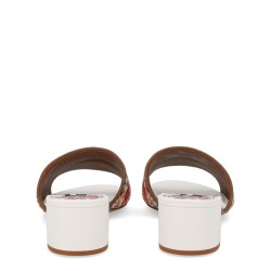 SANDAL WITH EMBROIDERY