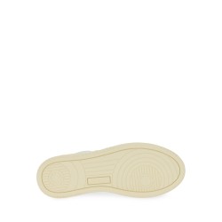 SNEAKER MEDALIST LOW